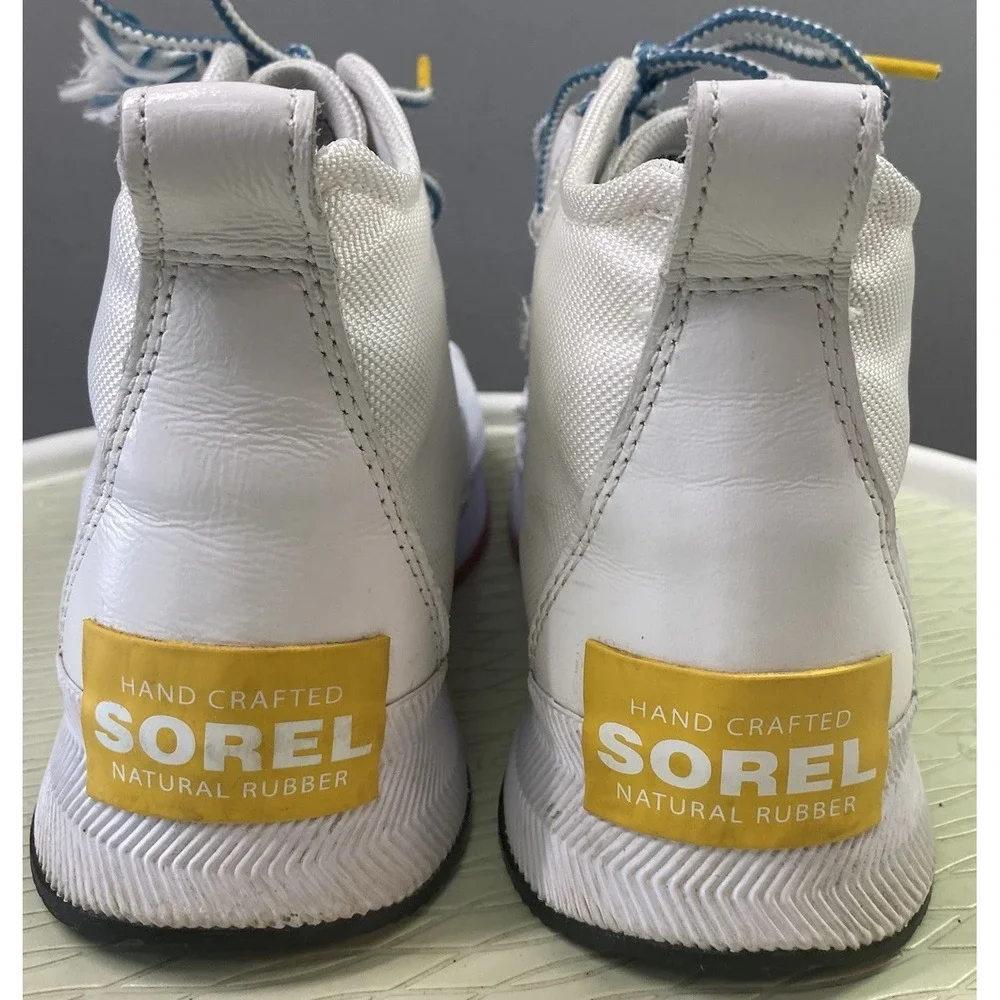Sorel Women's Out N About Waterproof White Leather&Textile Winter Ankle Boots 8